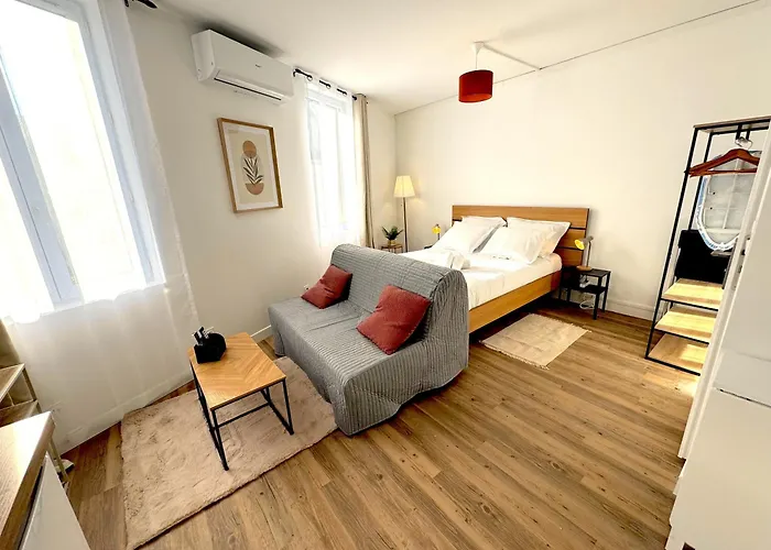 Residence La Ruelle Secrete - 5 Studios -